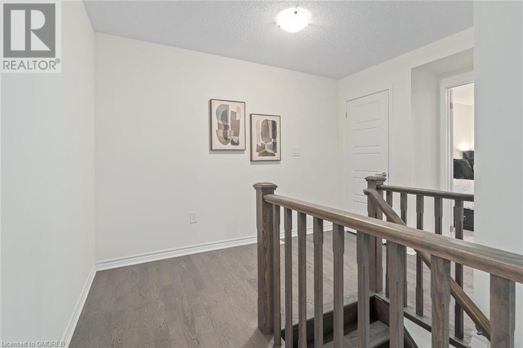 Image of property at 1327 CHRETIEN STREET Street