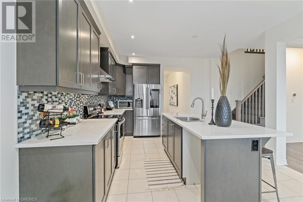 Image of property at 1327 CHRETIEN STREET Street