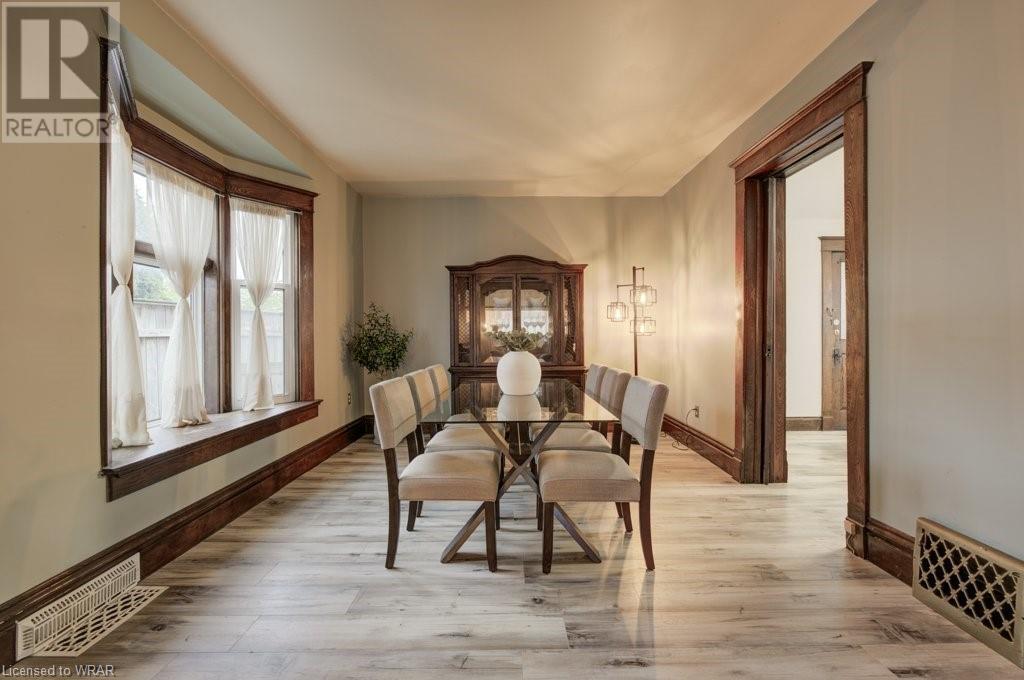 Image of property at 380 DUKE Street W