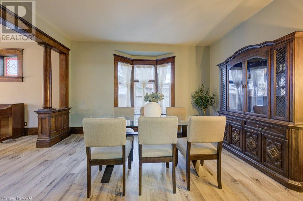 Image of property at 380 DUKE Street W