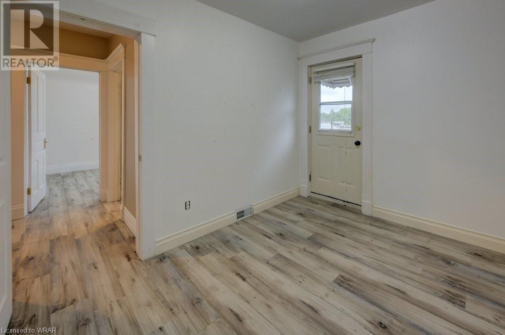 Image of property at 380 DUKE Street W