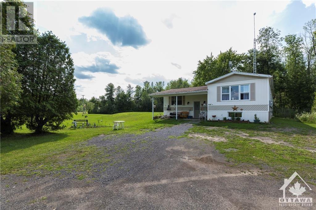 13425 County Rd 2 Road, Morrisburg, Ontario  K0C 1X0 - Photo 4 - 1405757