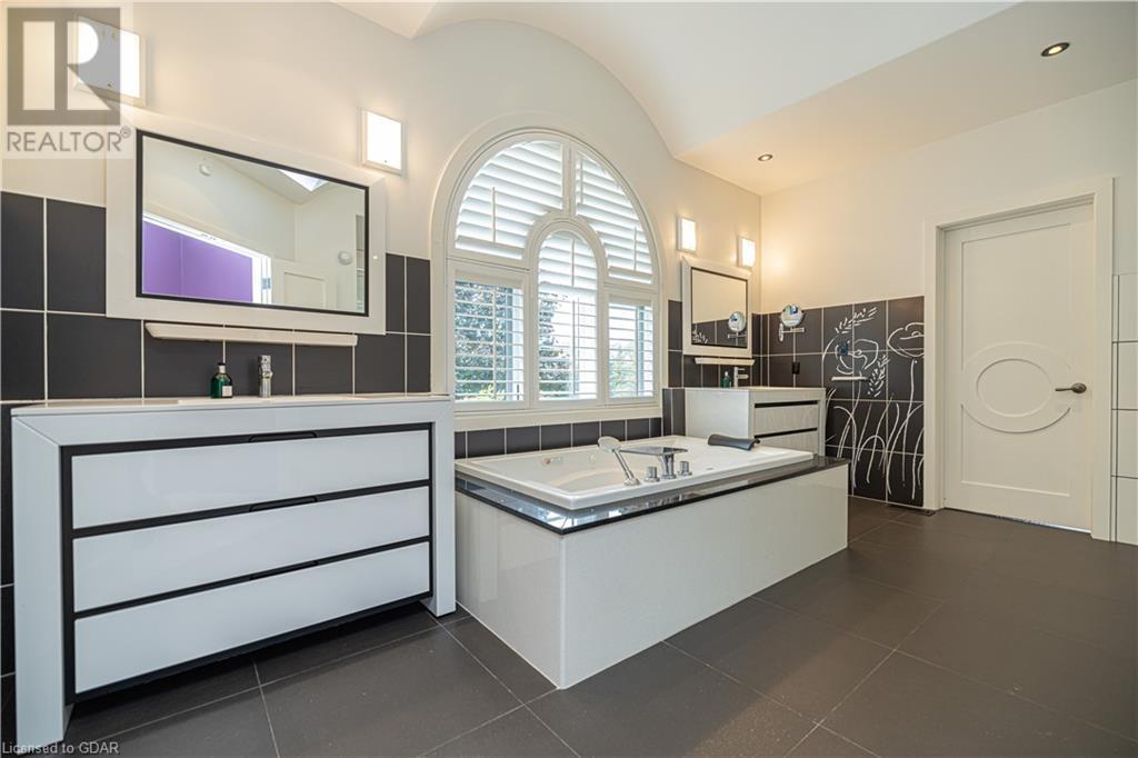 Image of property at 35 DAYMOND Drive