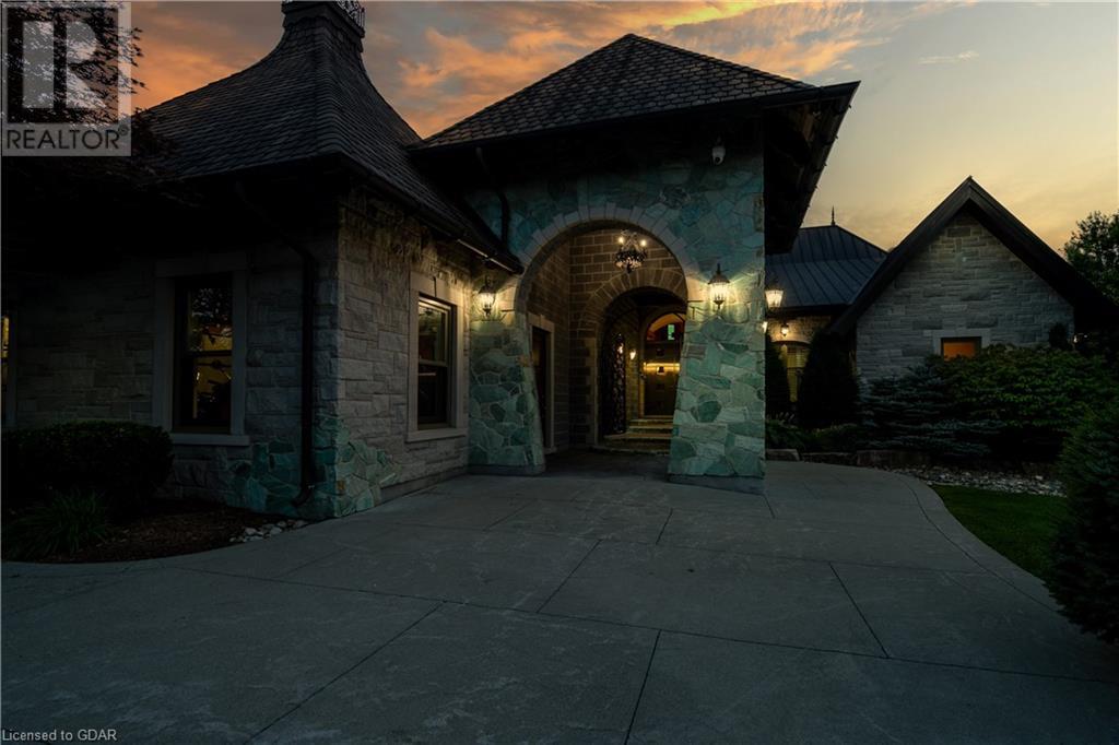 Image of property at 35 DAYMOND Drive