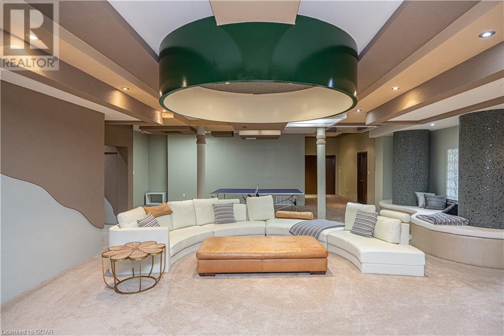 Image of property at 35 DAYMOND Drive