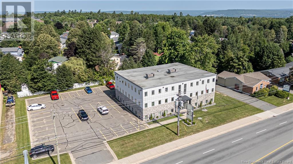 1149 Smythe Street, Fredericton, New Brunswick  E3B 3H4 - Photo 2 - NB104023