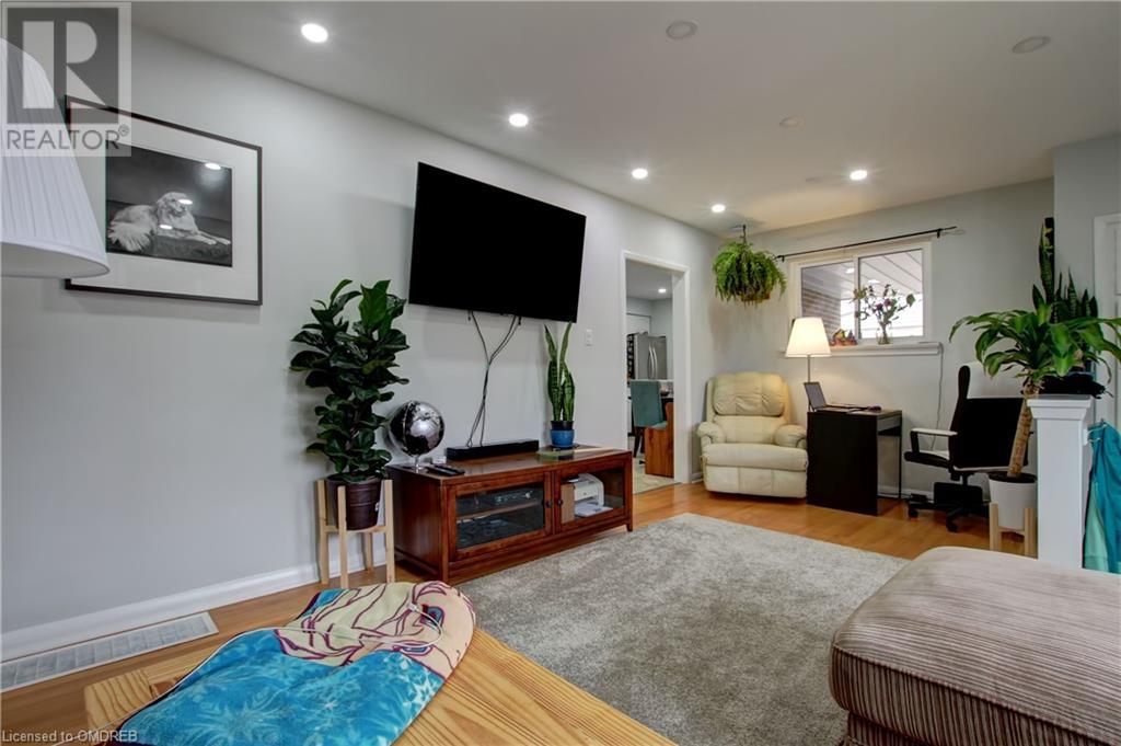 Image of property at 410 SAMFORD Place