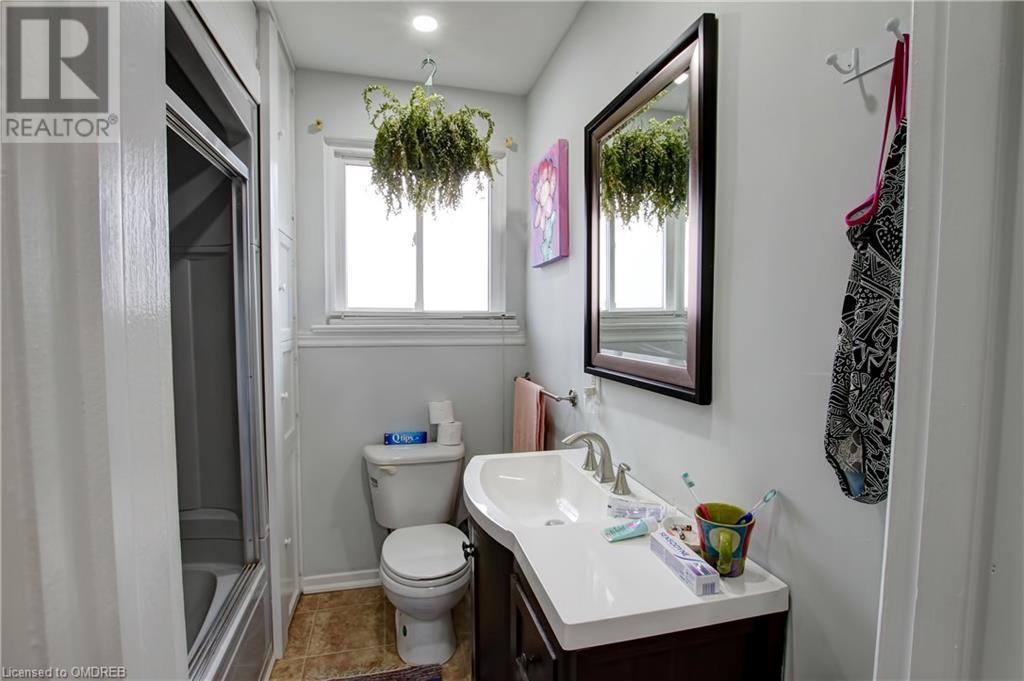 Image of property at 410 SAMFORD Place