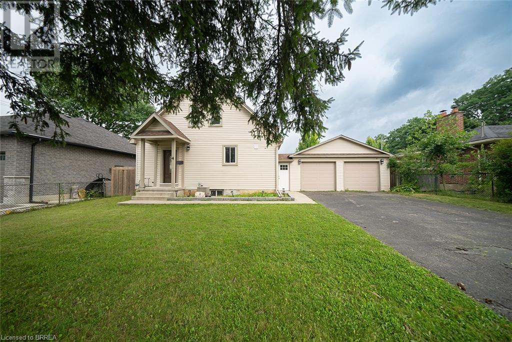 4 QUEENSWAY Drive, brantford, Ontario