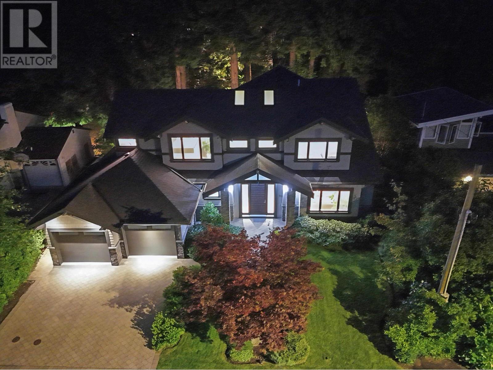 4062 Virginia Crescent, North Vancouver, British Columbia  V7R 3Z1 - Photo 1 - R2912321