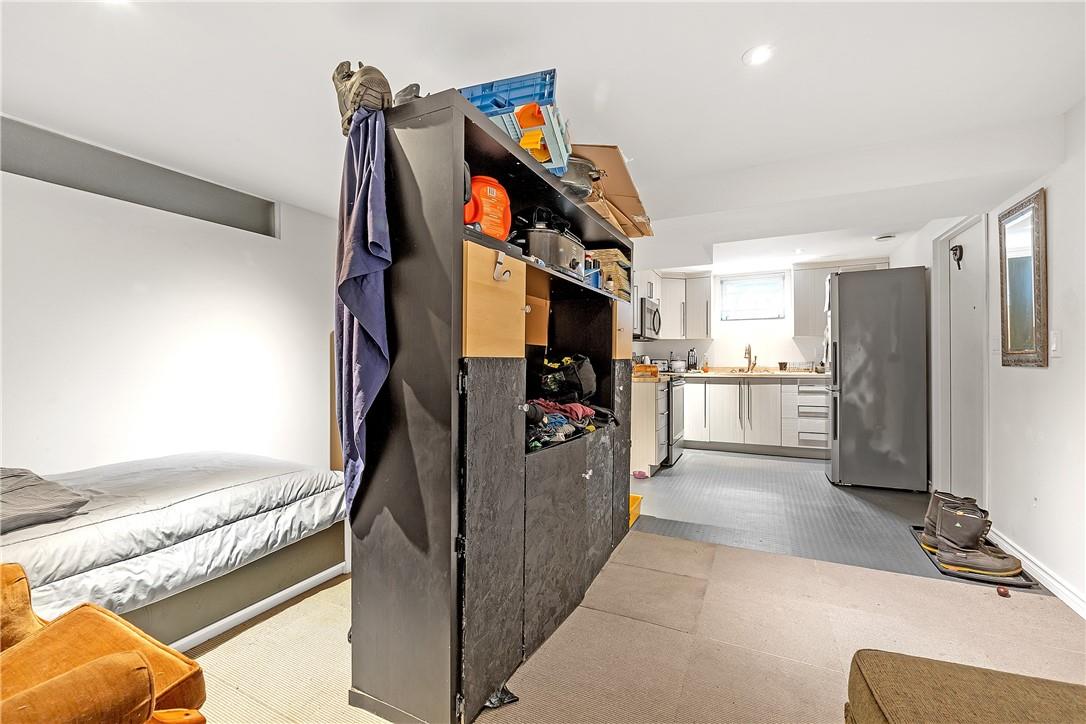 Image of property at 29 CLARENDON Avenue