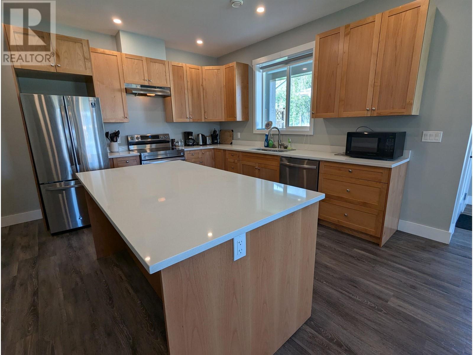 103 3360 First Avenue, Smithers, British Columbia  V0J 2N0 - Photo 12 - R2911968