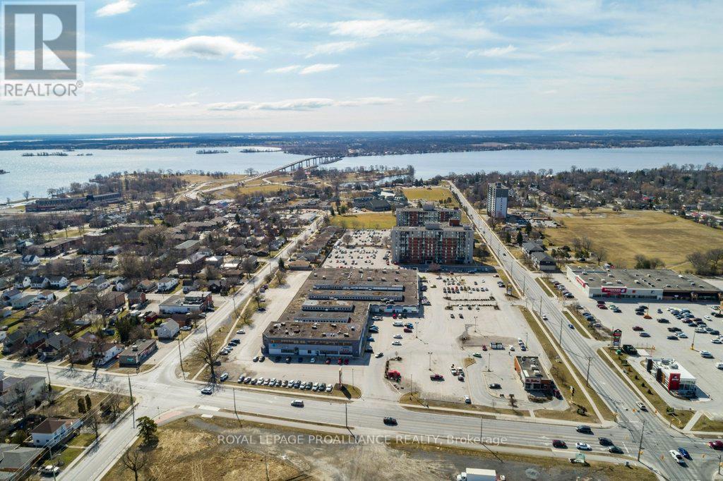 8 - 161 Bridge Street W, Belleville, Ontario  K8P 1K2 - Photo 5 - X9241800
