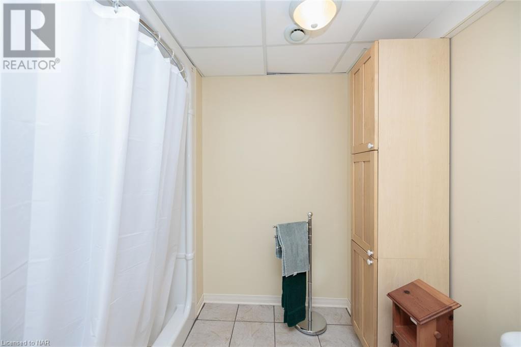 1040 Bertie Street, Fort Erie, Ontario L2A 5S1 - Photo 30 - 40548615