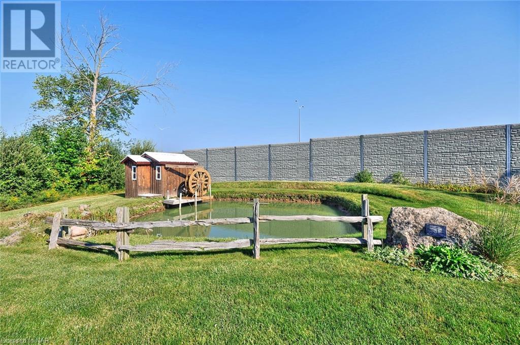 1040 Bertie Street, Fort Erie, Ontario L2A 5S1 - Photo 4 - 40548615