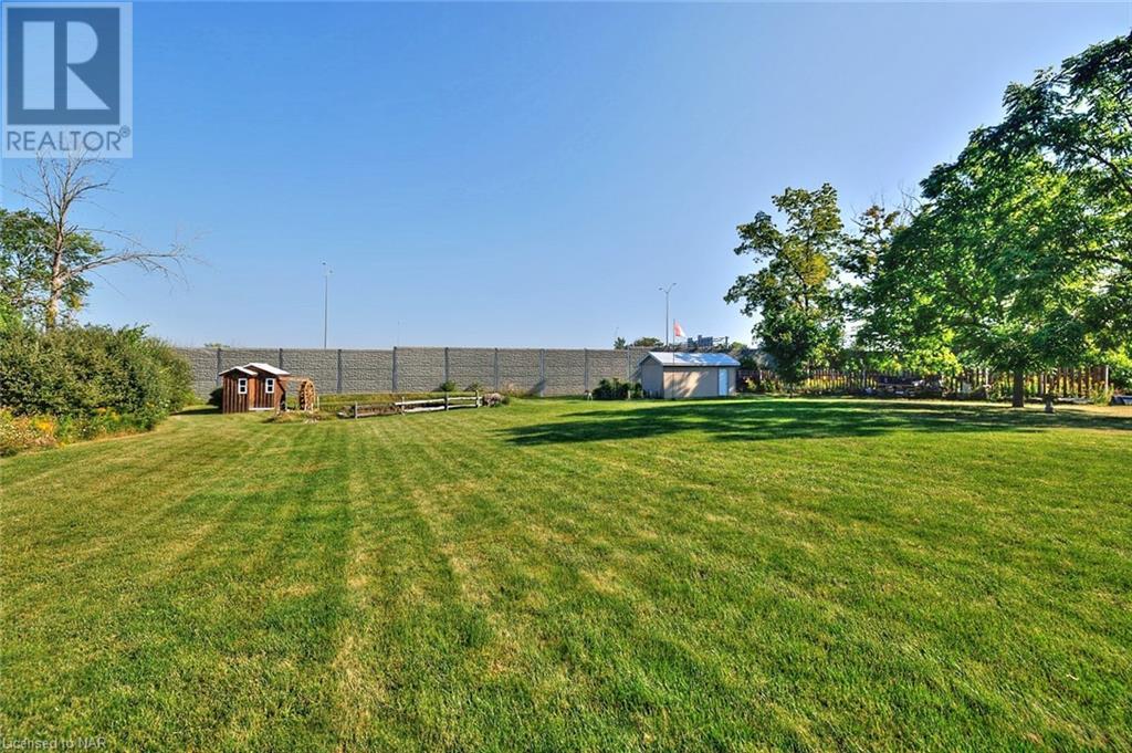 1040 Bertie Street, Fort Erie, Ontario L2A 5S1 - Photo 40 - 40548615