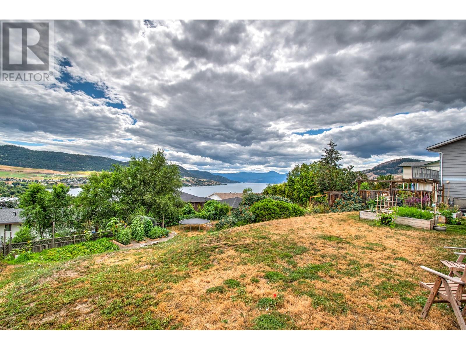 7048 Appaloosa Way, Vernon, British Columbia  V1H 1B9 - Photo 36 - 10320937