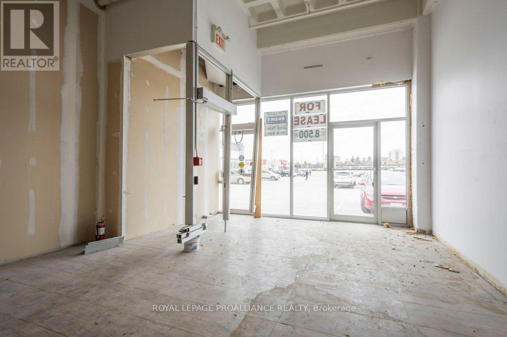 14 - 161 Bridge Street W, Belleville (Belleville Ward), Ontario  K8P 1K2 - Photo 3 - X9241817