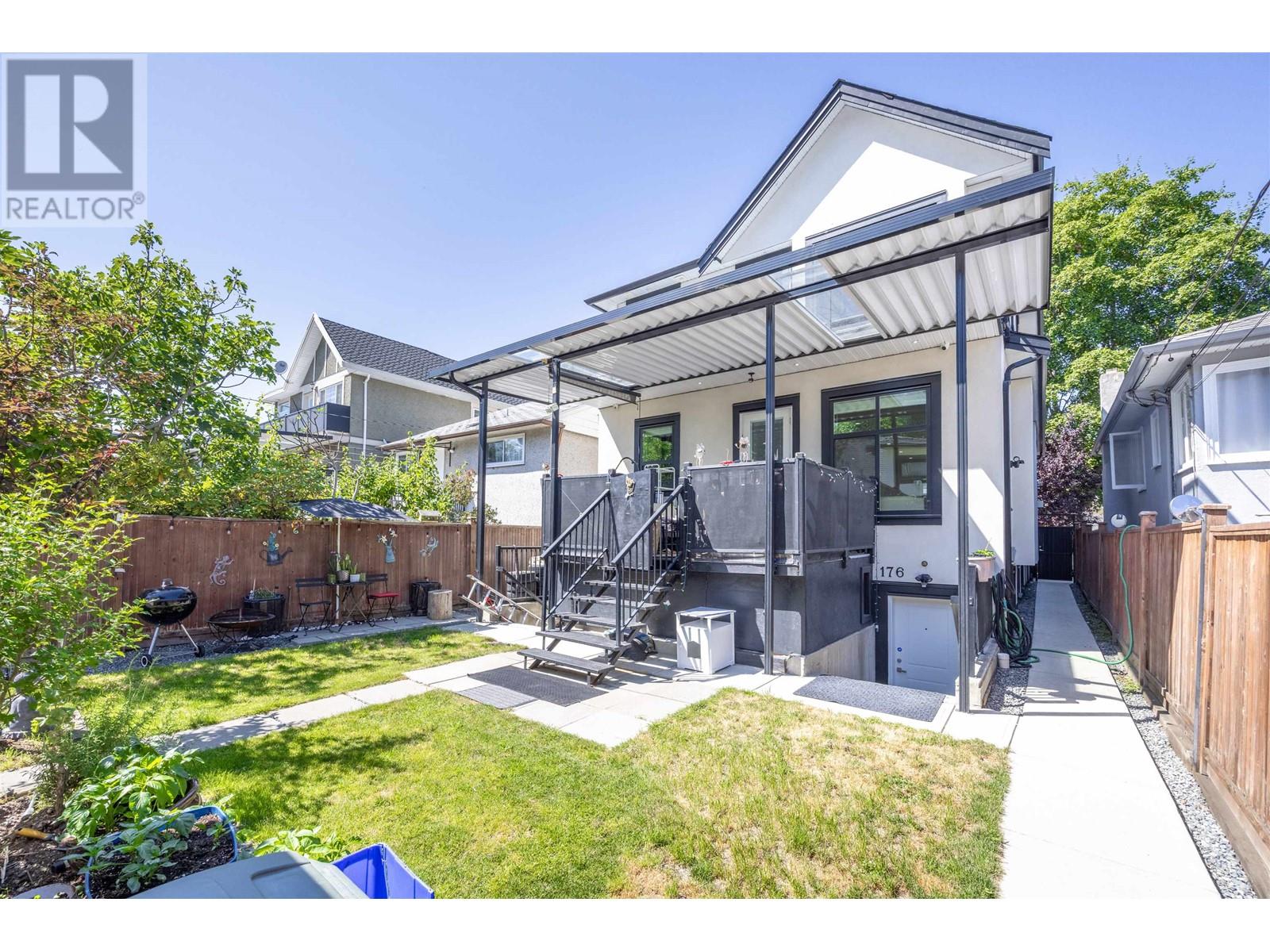 Listing Picture 6 of 8 : 172 ONTARIO PLACE, Vancouver / 溫哥華 - 魯藝地產 Yvonne Lu Group - MLS Medallion Club Member