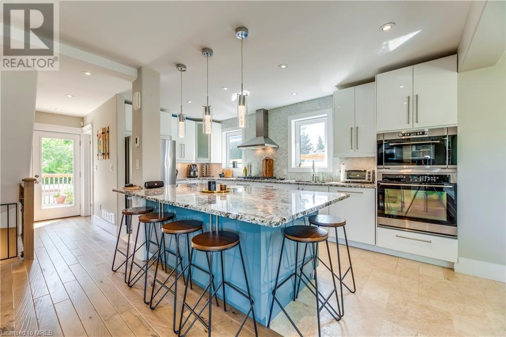 Image of property at 82 LOIS Street