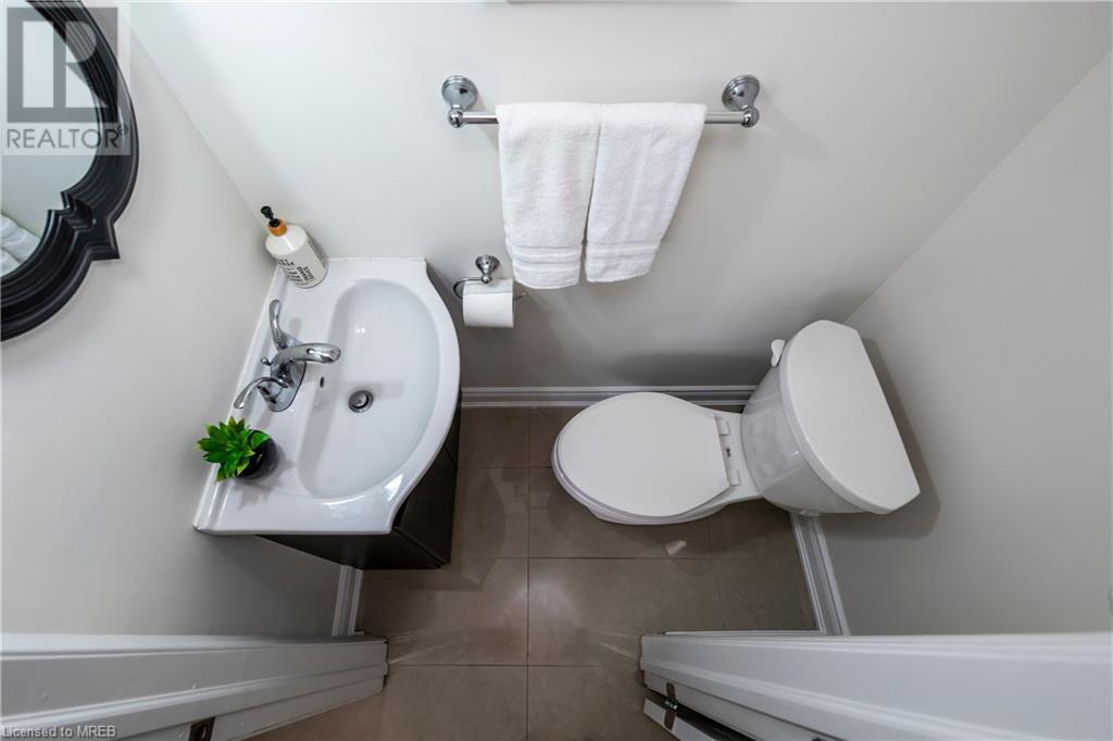 Image of property at 82 LOIS Street