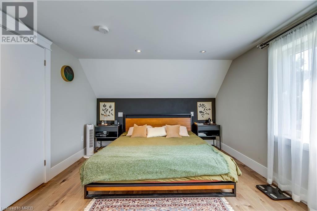 Image of property at 82 LOIS Street