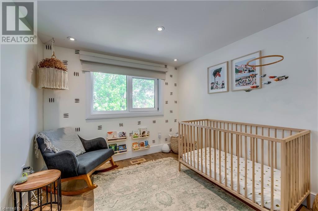 Image of property at 82 LOIS Street