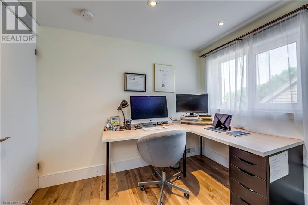 Image of property at 82 LOIS Street