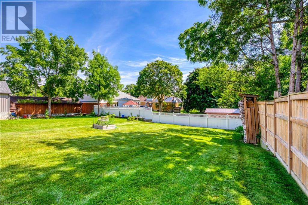 Image of property at 82 LOIS Street