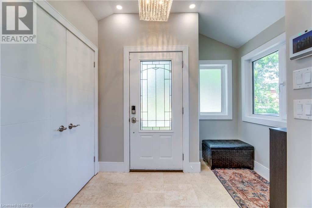 Image of property at 82 LOIS Street