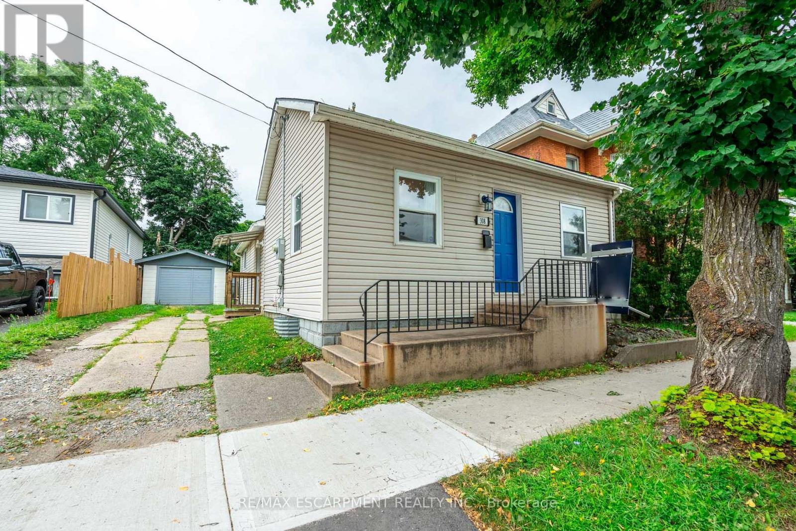 Property at 308 DALHOUSIE STREET image 2