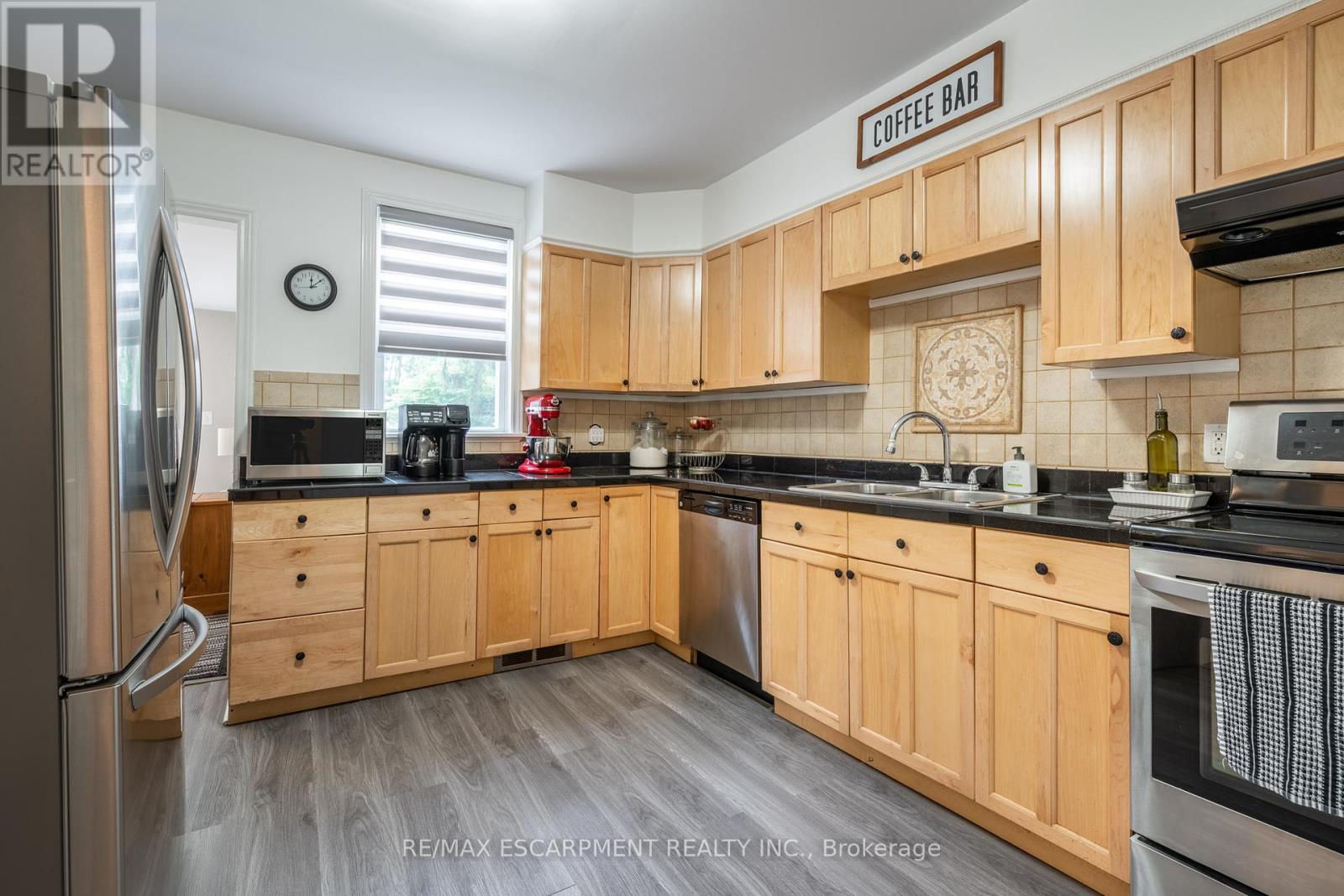 308 Dalhousie Street, Brantford, Ontario  N3S 3V5 - Photo 8 - X9241985