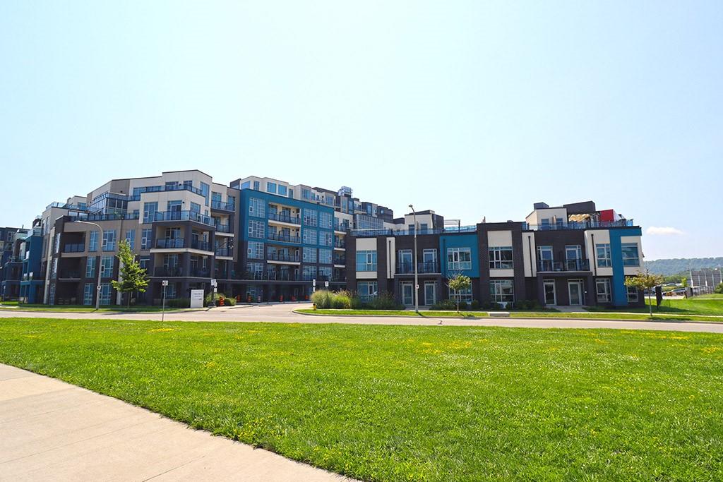 Image of property at 10 CONCORD PLACE Place|Unit #104