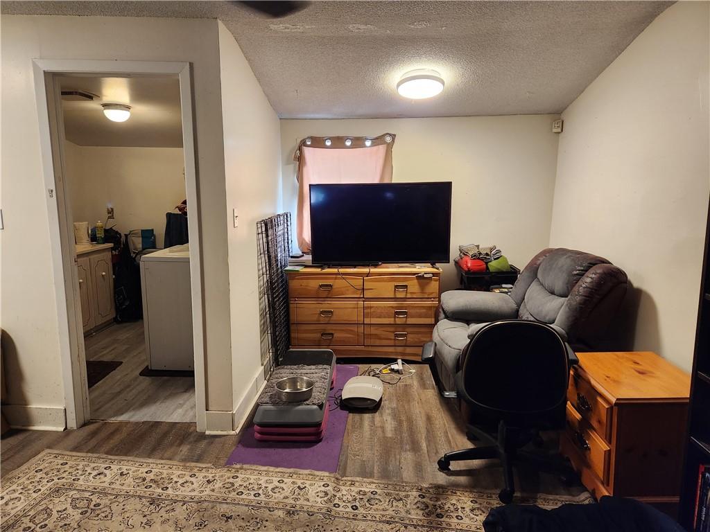 Image of property at 25 GLADSTONE Avenue