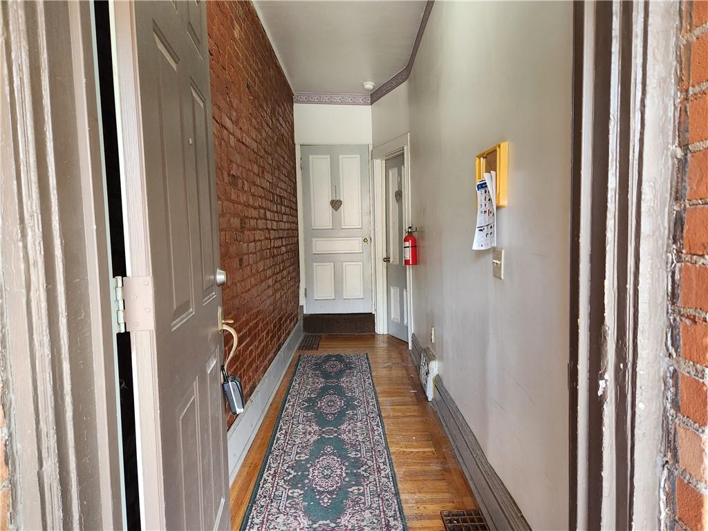 Image of property at 25 GLADSTONE Avenue