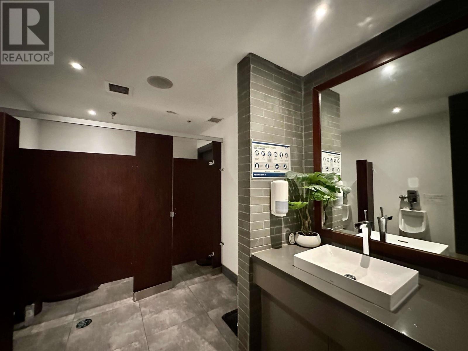 202 950 W Broadway, Vancouver, British Columbia  V5Z 1K7 - Photo 14 - C8059530