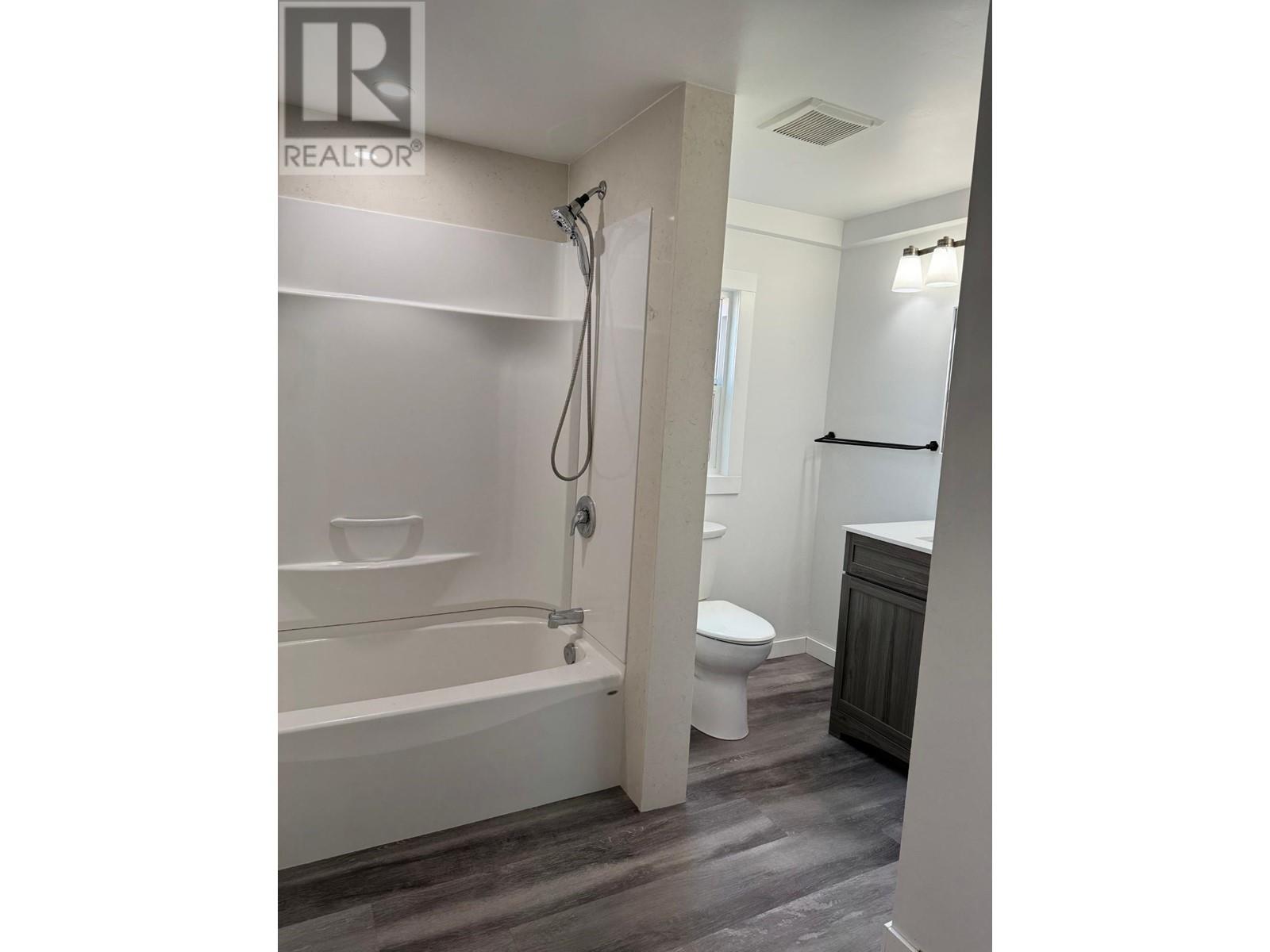 8-1755 Ord Rd, Kamloops, British Columbia   - Photo 11 - 180193