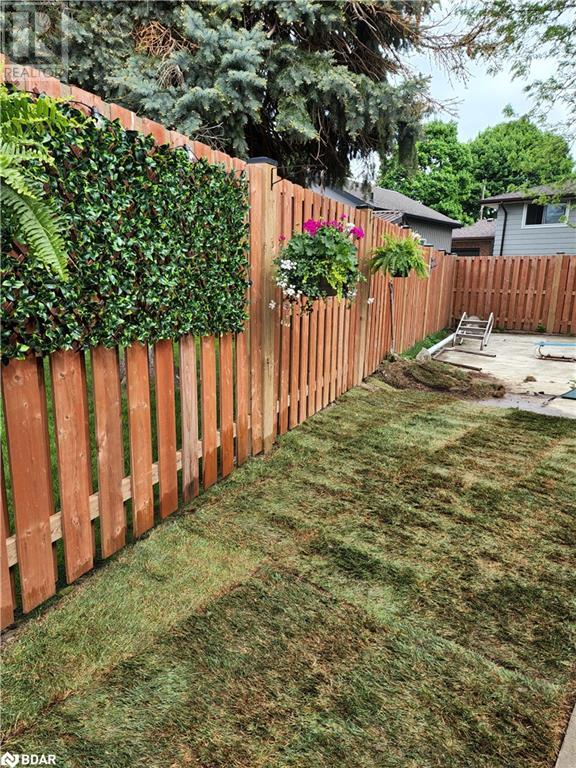 Image of property at 15 BAYSHORE Crescent