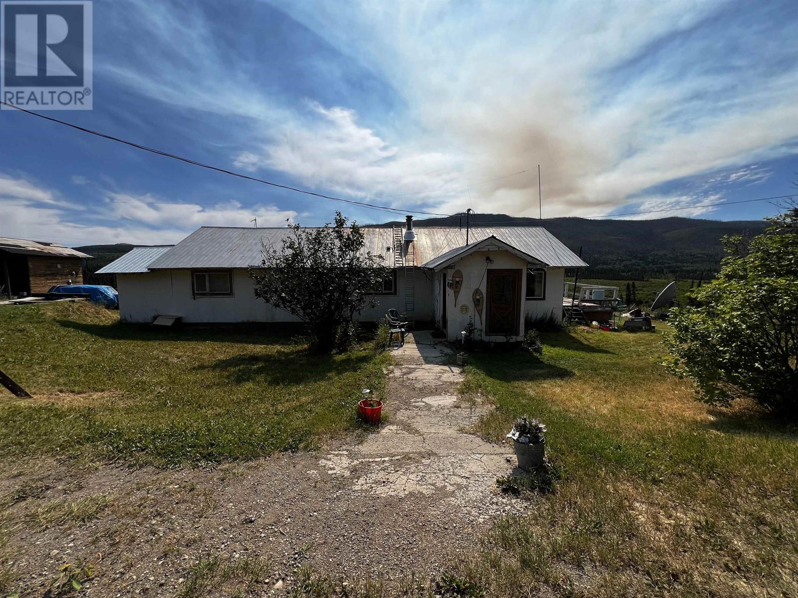 10845 NITHI ROAD, Fraser Lake, British Columbia