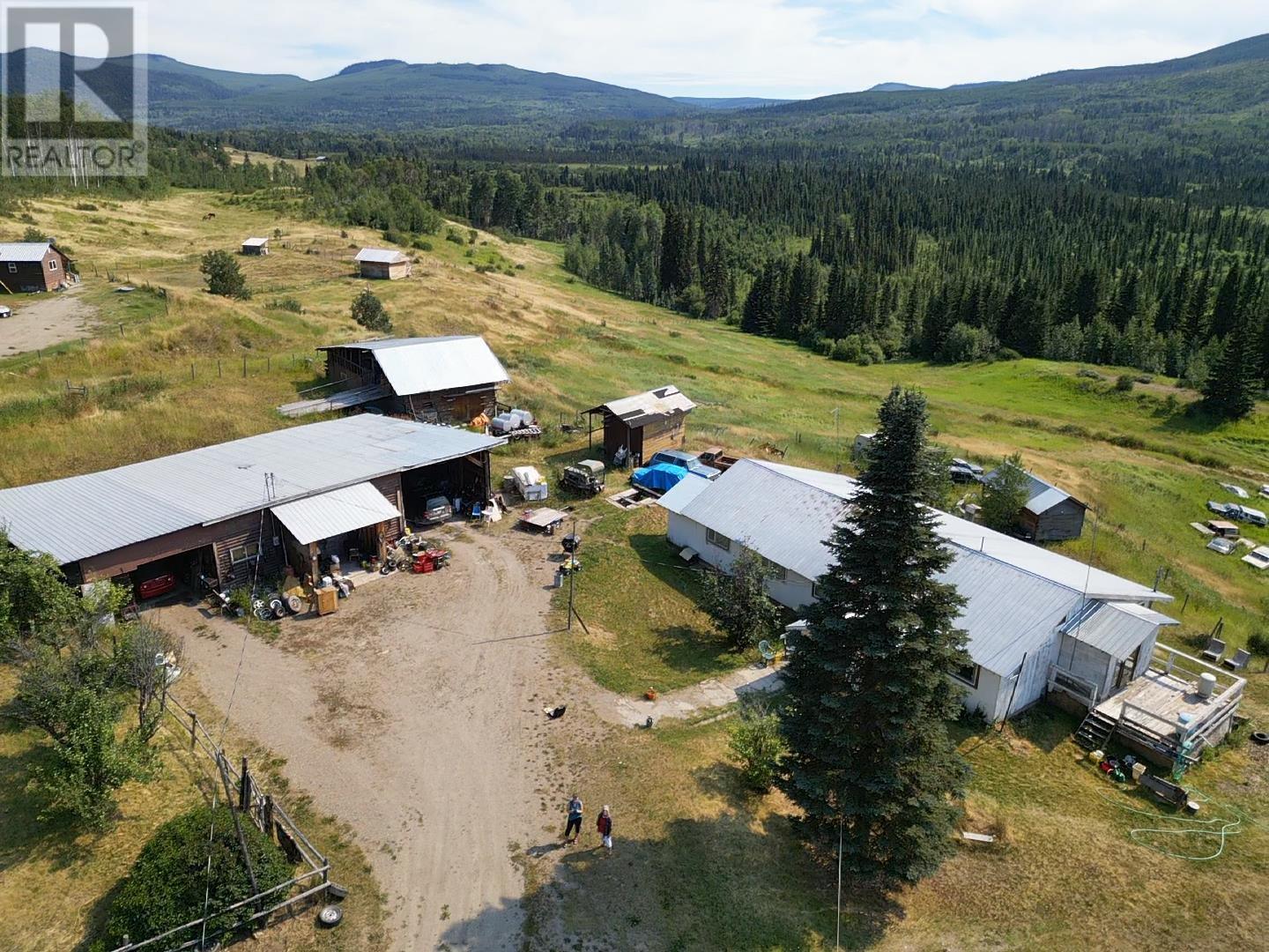 10845 Nithi Road, Fraser Lake, British Columbia  V0J 1S0 - Photo 7 - R2911953
