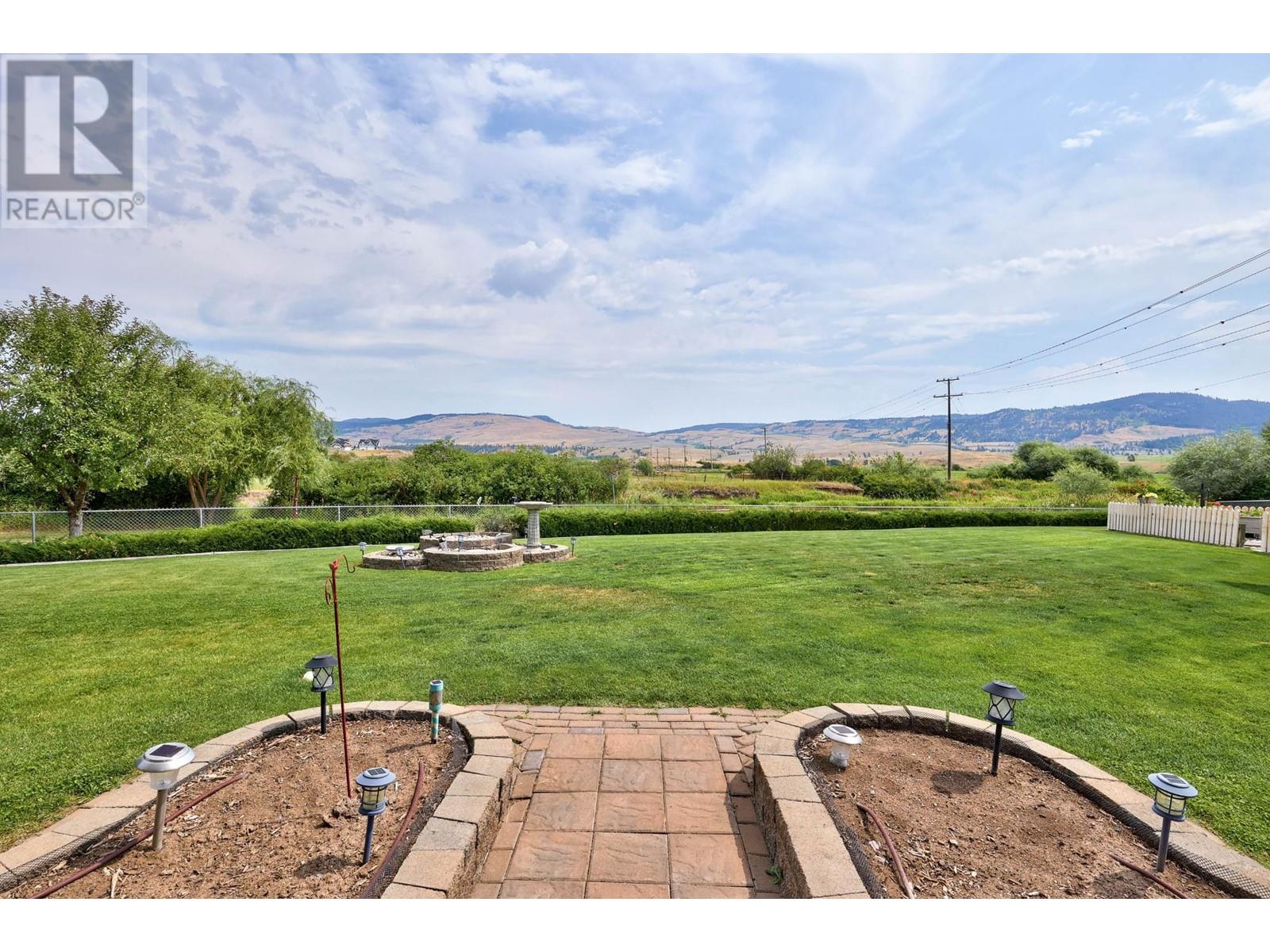 2477 Burgess Ave, Merritt, British Columbia  V1K 1R3 - Photo 30 - 180222