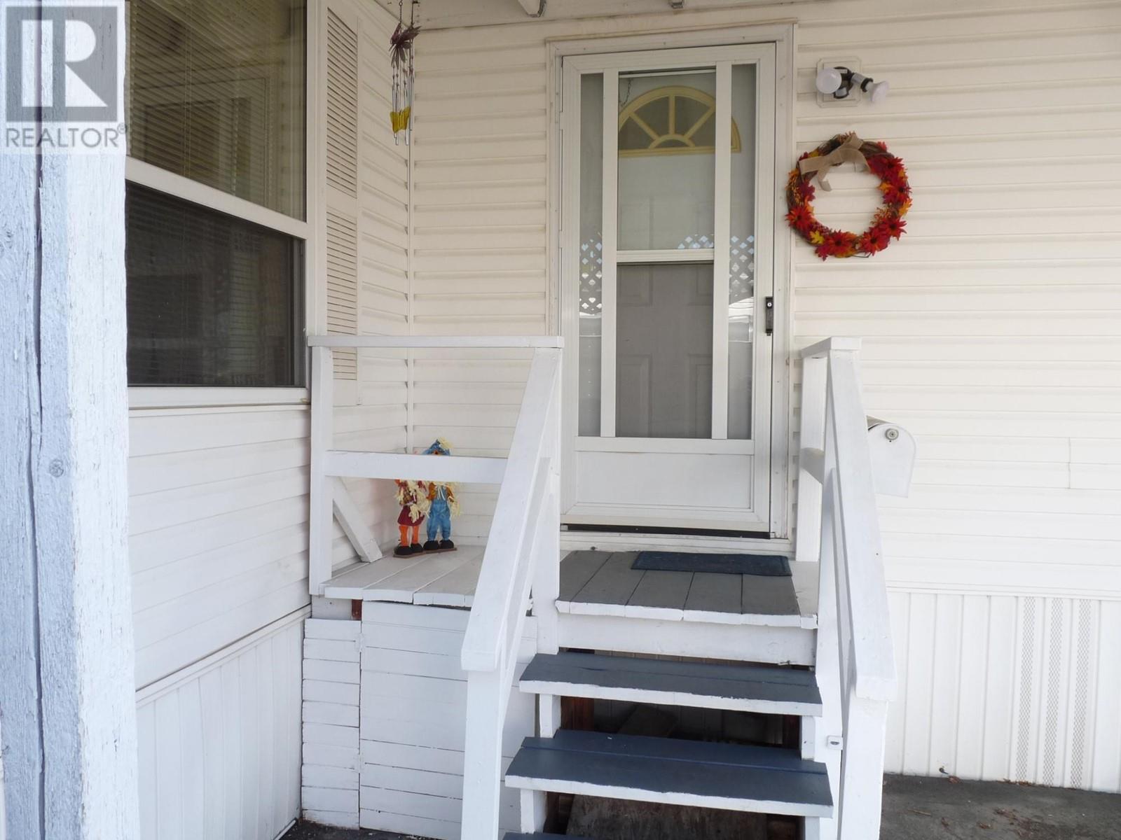 56-1525 Ord Rd, Kamloops, British Columbia  V2B 7V2 - Photo 2 - 180223