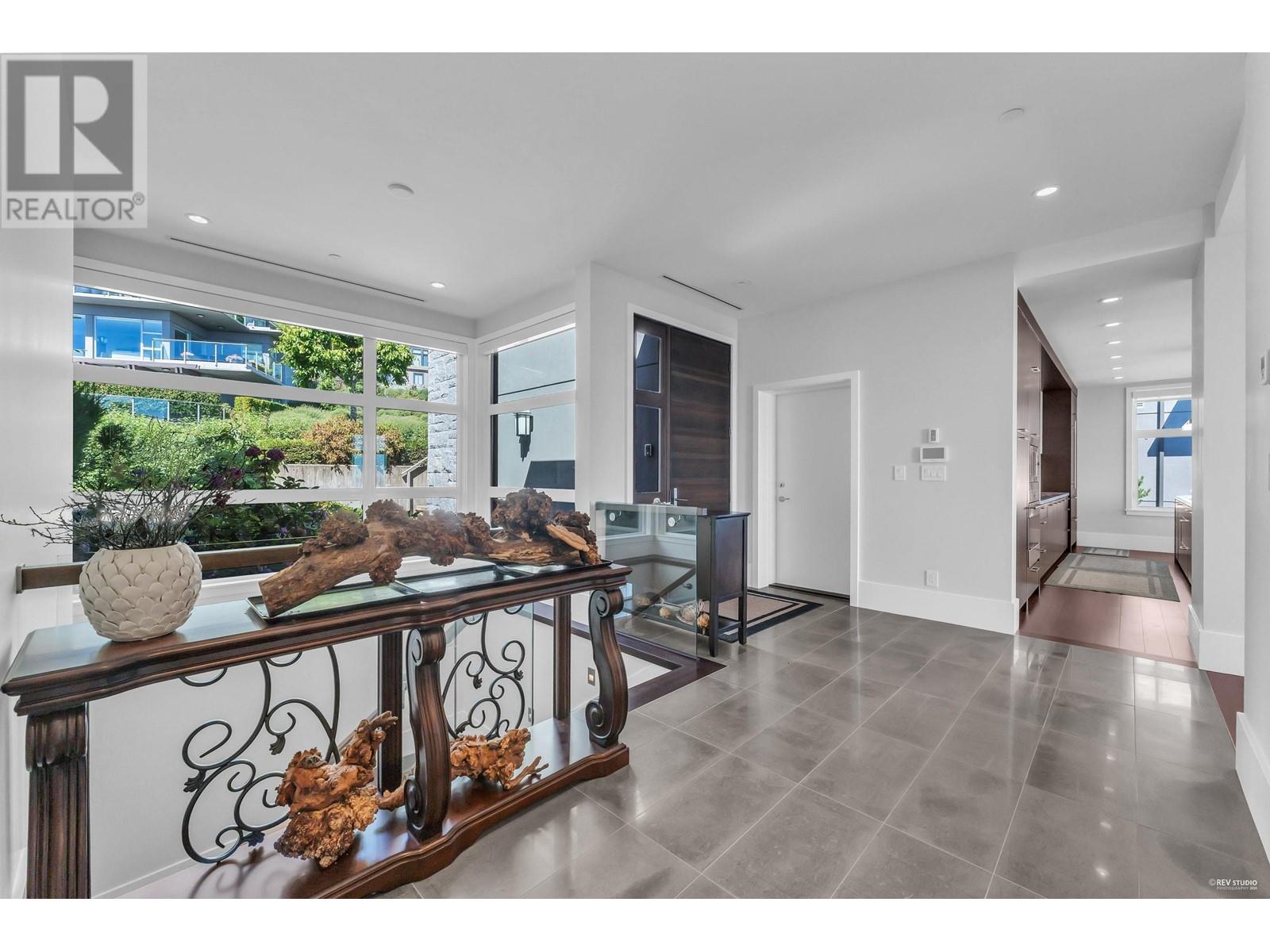 2762 Highview Place, West Vancouver, British Columbia  V7S 0A4 - Photo 12 - R2912623
