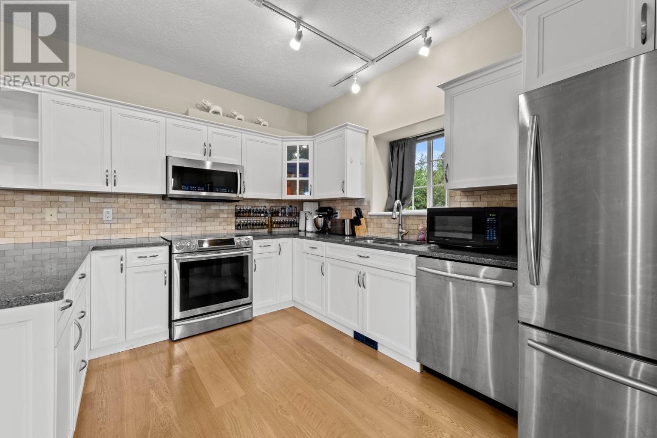 501-875 Sahali Terrace, Kamloops, British Columbia   - Photo 7 - 180210