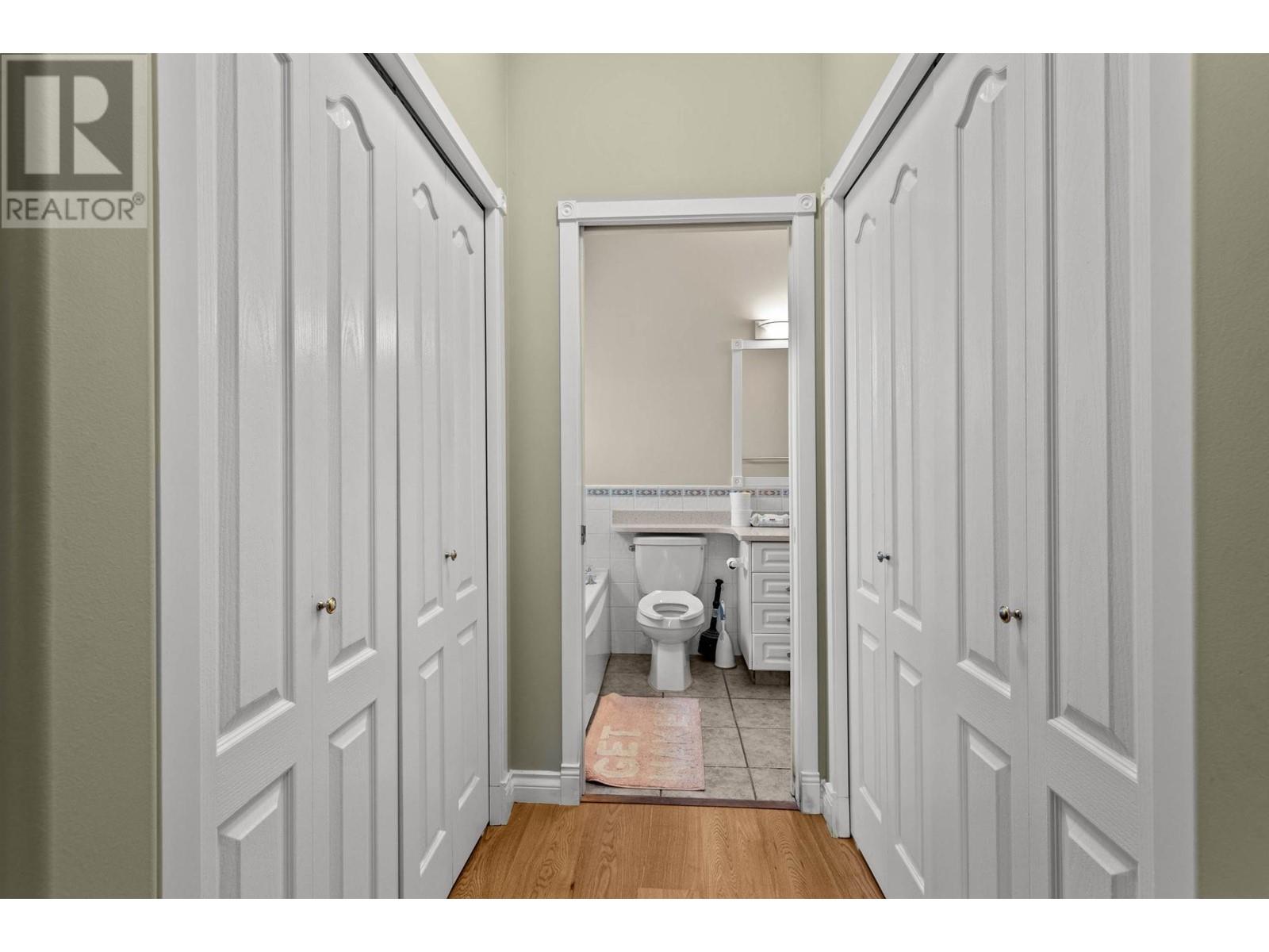 501-875 Sahali Terrace, Kamloops, British Columbia   - Photo 18 - 180210