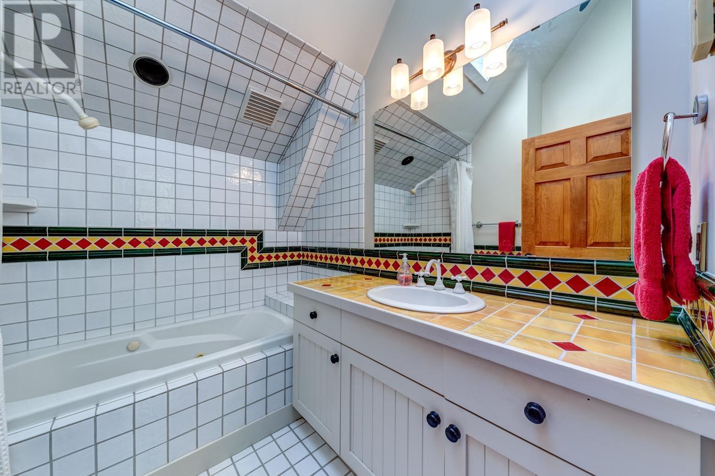 3561 Falcon Crescent, Whistler, British Columbia V8E 0B9 - Photo 22 - R2912731