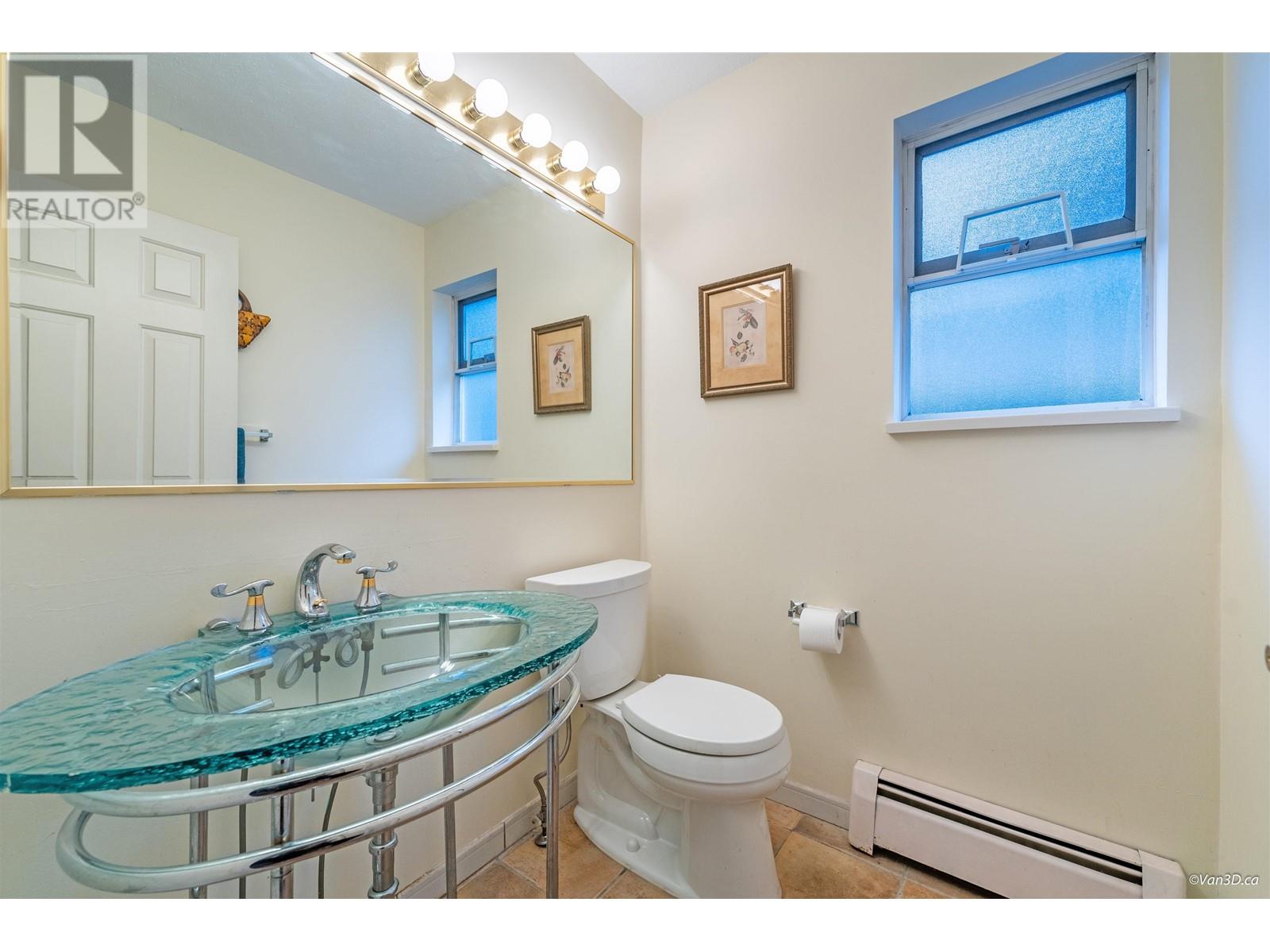 5843 Carson Street, Burnaby, British Columbia  V5J 2Z7 - Photo 12 - R2912754