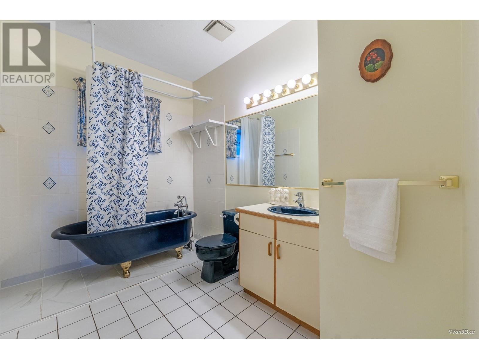 5843 Carson Street, Burnaby, British Columbia  V5J 2Z7 - Photo 14 - R2912754