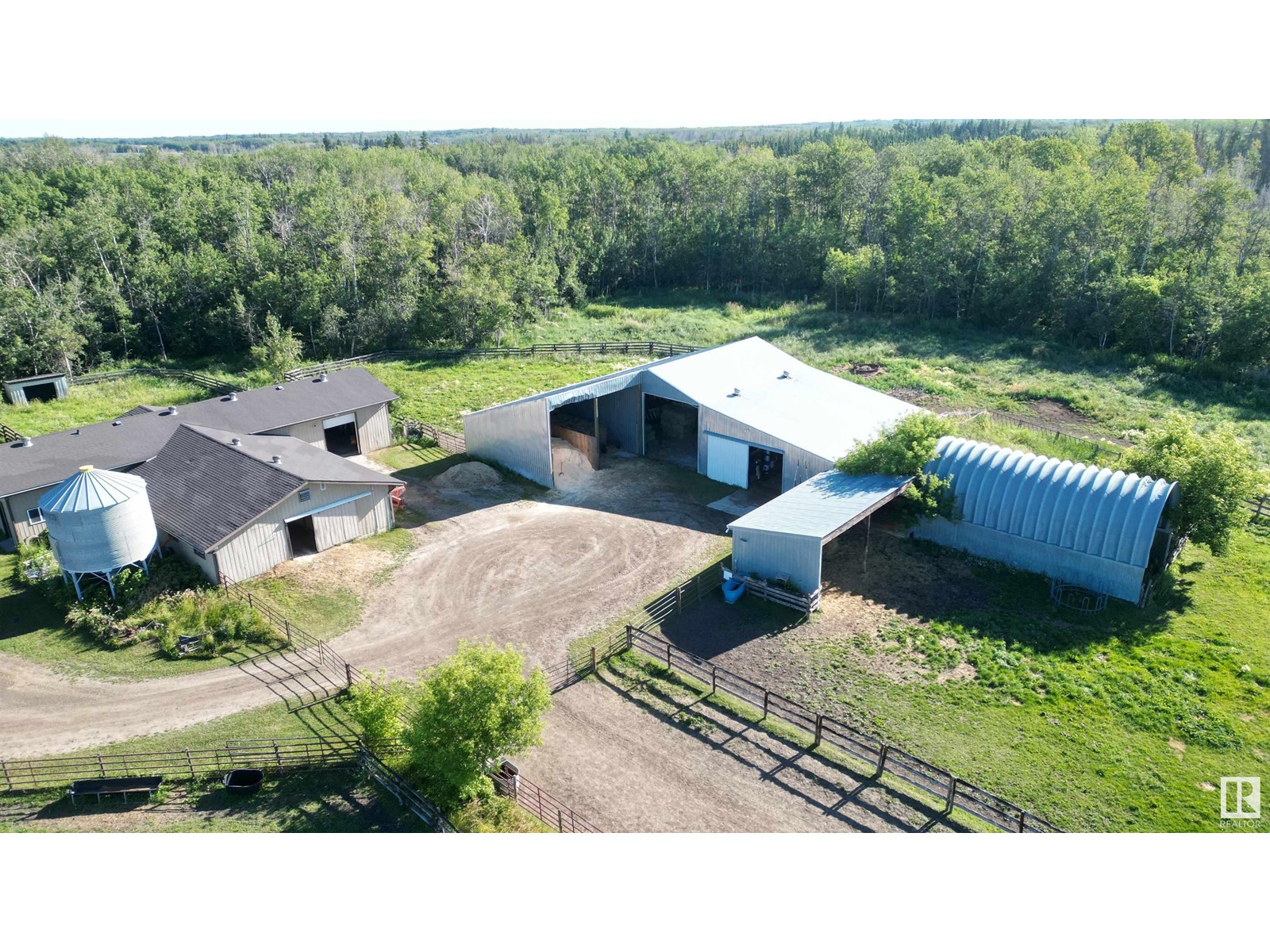 23025 Twp Rd 520, Rural Strathcona County, Alberta  T8B 1E7 - Photo 2 - E4400793