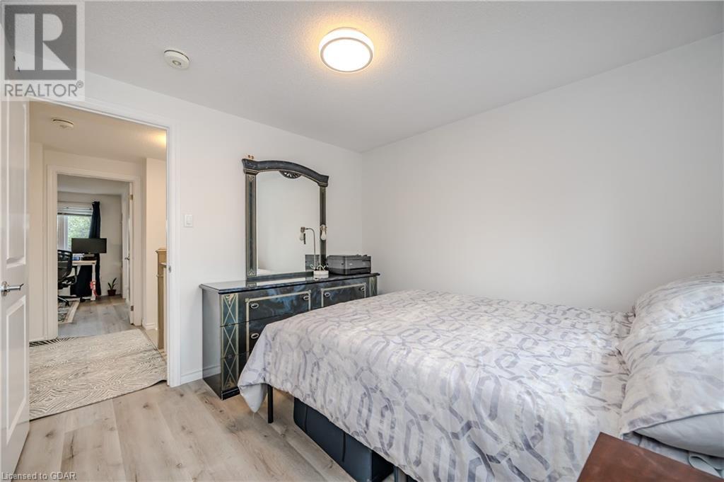 Image of property at 33 BUSHMILLS Crescent